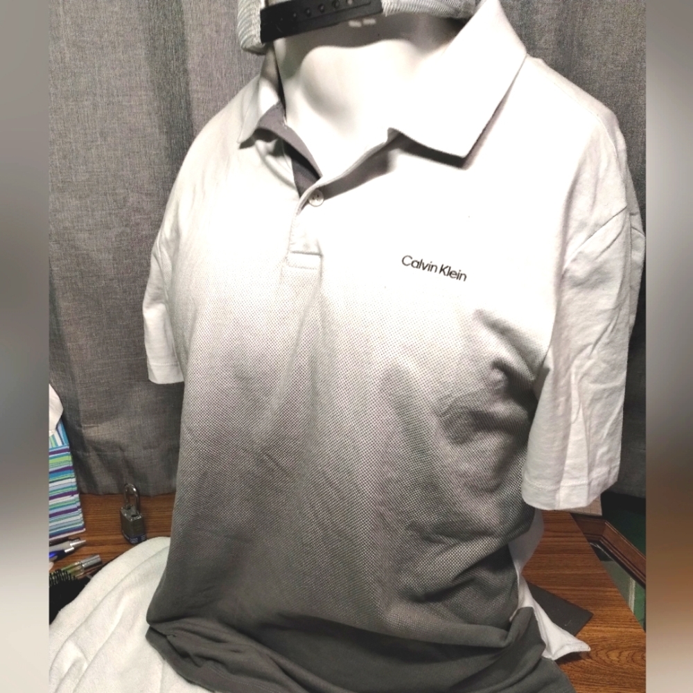 Calvin Klein men's Polo w/ FREE coordinating hat